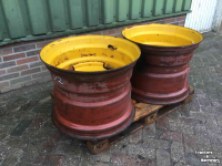 Wheels, Tyres, Rims & Dual spacers  20.00x26,5