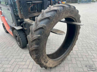 Wheels, Tyres, Rims & Dual spacers BKT 270/95R36 eenling gebruikt