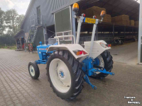 Tractor Ford 2000