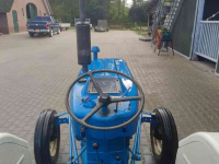 Tractor Ford 2000