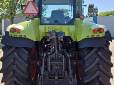 Tractor Claas Arion 620 CIS Cebis met Lucht, Fronthef en PTO