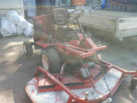 Ride-on mower Toro Groundmaster 322-D