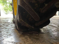 Wheels, Tyres, Rims & Dual spacers Bridgestone 580/70R42
