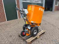 Sawdust spreader for boxes Flingk SE 250