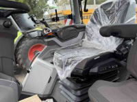 Tractor Claas Axion 8.240