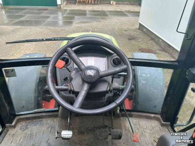 Tractor Claas Arion 410
