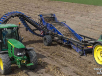 Onion harvester SU-Tech uienlader met doorvalmat