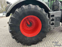 Tractor Fendt 828 Vario S4 ProfiPlus
