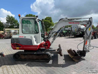 Excavator tracks Takeuchi TB 235