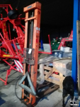Fork lift & Fork lift truck  HEFMAST IN DRIEPUNT