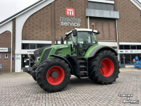 Tractor Fendt 828 vario S4 ProfiPlus
