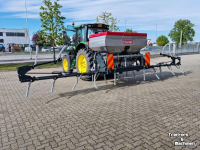 Fertilizer spreader Fissore Tot maximaal 21 meter 16 uitgangen pneumatische kunstmeststrooier