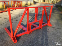 Other conveying equipment and accessories Vegniek VBZ2H Vorkenbord Kistenrek