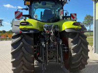 Tractor Claas Axion 830 C-Matic First Claas