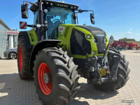 Tractor Claas Axion 830 C-Matic First Claas