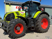 Tractor Claas Axion 830 C-Matic First Claas