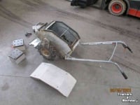 Manure scraper Limpar onderdelen  (machine is compleet motor is defect)