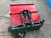 Sawdust spreader for boxes  Instrooibak