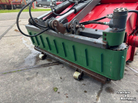 Sawdust spreader for boxes  Instrooibak