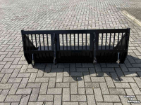 Skeleton buckets Giant PB 1600