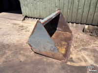 Loading buckets Hemach Grondbak 150cm EURO