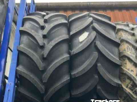 Wheels, Tyres, Rims & Dual spacers Vredestein Traxion 650/65R38 + 540/65R28