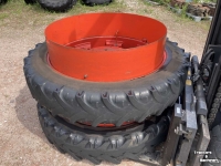 Wheels, Tyres, Rims & Dual spacers Kleber 300/95R46 / 12.4R46 kleber