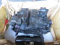 Combine New Holland CNH Hydro pomp voor CR 940/960/970/980 Parts nr:87325072R