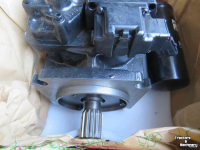 Combine New Holland CNH Hydro pomp voor CR 940/960/970/980 Parts nr:87325072R