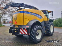 Forage-harvester New Holland FR 550