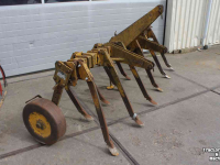 Cultivator Rumptstad 275/11 vastetandcultivator vaste tand cultivator woelpoot woeler