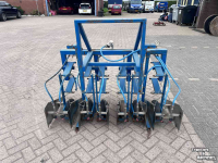 Other tree cultivation equipment and accessories Schrauwen kappenspuit 3 rijen gebruikt