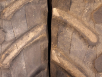 Wheels, Tyres, Rims & Dual spacers Trelleborg TRELLEBORG 420/70X28 BUITENBANDEN