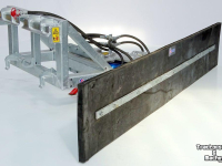 Rubber yard scraper Qmac 210 HYDR SCHUIN SCHAFFER BORD
