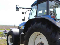Tractors New Holland TM 190 Tractor