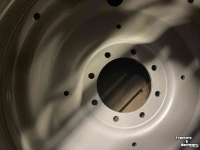 Wheels, Tyres, Rims & Dual spacers Mitas 710/70R38