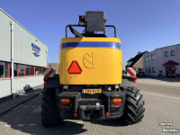 Forage-harvester New Holland FR500 Forager + FIE450 Mais Header 8 Rows