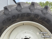 Wheels, Tyres, Rims & Dual spacers Trelleborg Set Trelleborg TM-800 banden 650/65R42 op vaste velg