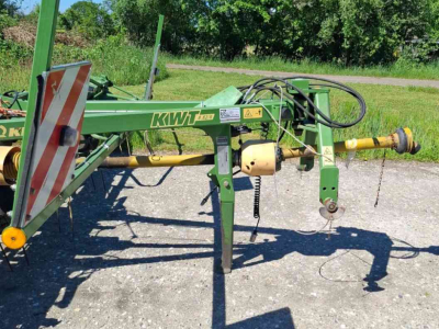 Tedder Krone KWT 8.82