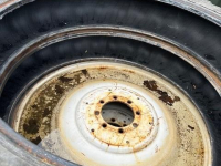 Wheels, Tyres, Rims & Dual spacers Alliance Alliance 13.6R48 banden compleet op velg 2 stuks