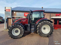 Tractor Valtra T 254 V Tractor