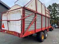 Self-loading wagon Taarup 1030