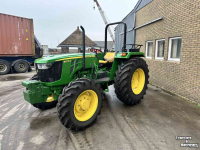 Tractor John Deere 5075E