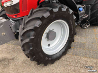 Tractors Massey Ferguson 5712S Dyna4