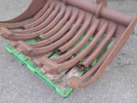 Excavator buckets  Wortelbak kraanbak cw30