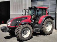 Tractor Valtra T153 Versu
