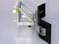 Other attachments and accessories Qmac Rubber stable barn scraper blade 2400mm hook up Schäffer