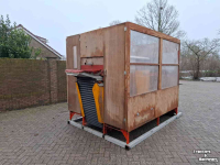 Other conveying equipment and accessories  Leescabine/verleestafel