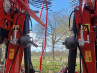 Rake Lely Hibiscus 915 CD vario