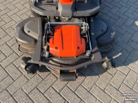 Ride-on mower Husqvarna R420T AWD